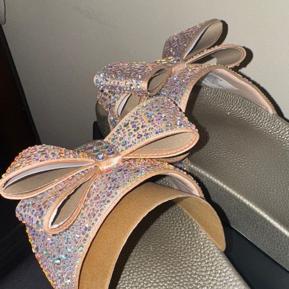 INC International Concepts Gold Rhinestone Bow Sandals - Picture 16 of 17